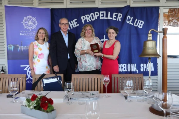 Mar Chao, Presidenta de la Autoridad Portuaria de Valencia en la Reunión del Propeller Club de Barcelona